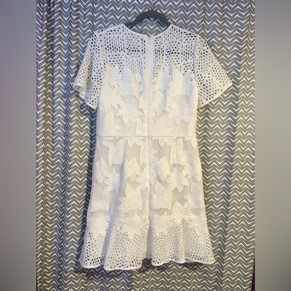 REISS | Damara Lace Mini Dress, US8 - Picture 8 of 10
